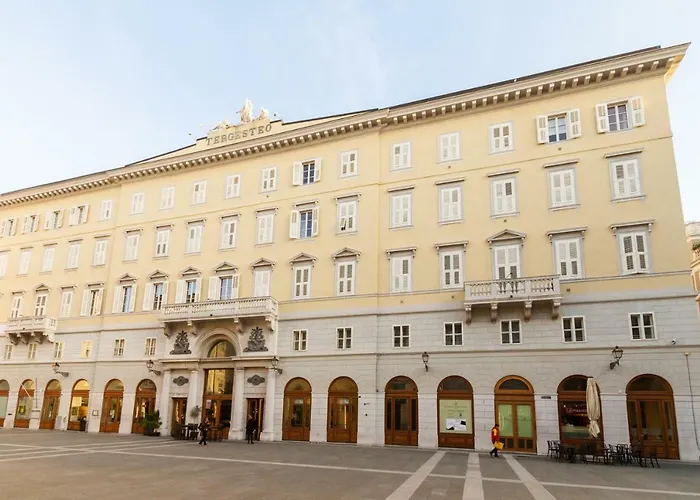 Tergesteo Palace Feriehus Trieste